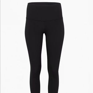 ARITZIA TnAction TnaBUTTER™ Cheeky Hi-Rise Legging in BLACK!